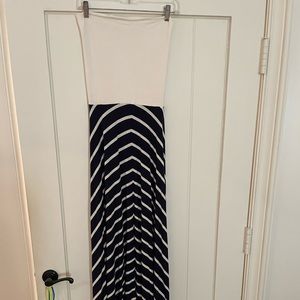 L Bartlett strapless maxi dress navy and white stripe nwot OS fits like S/M